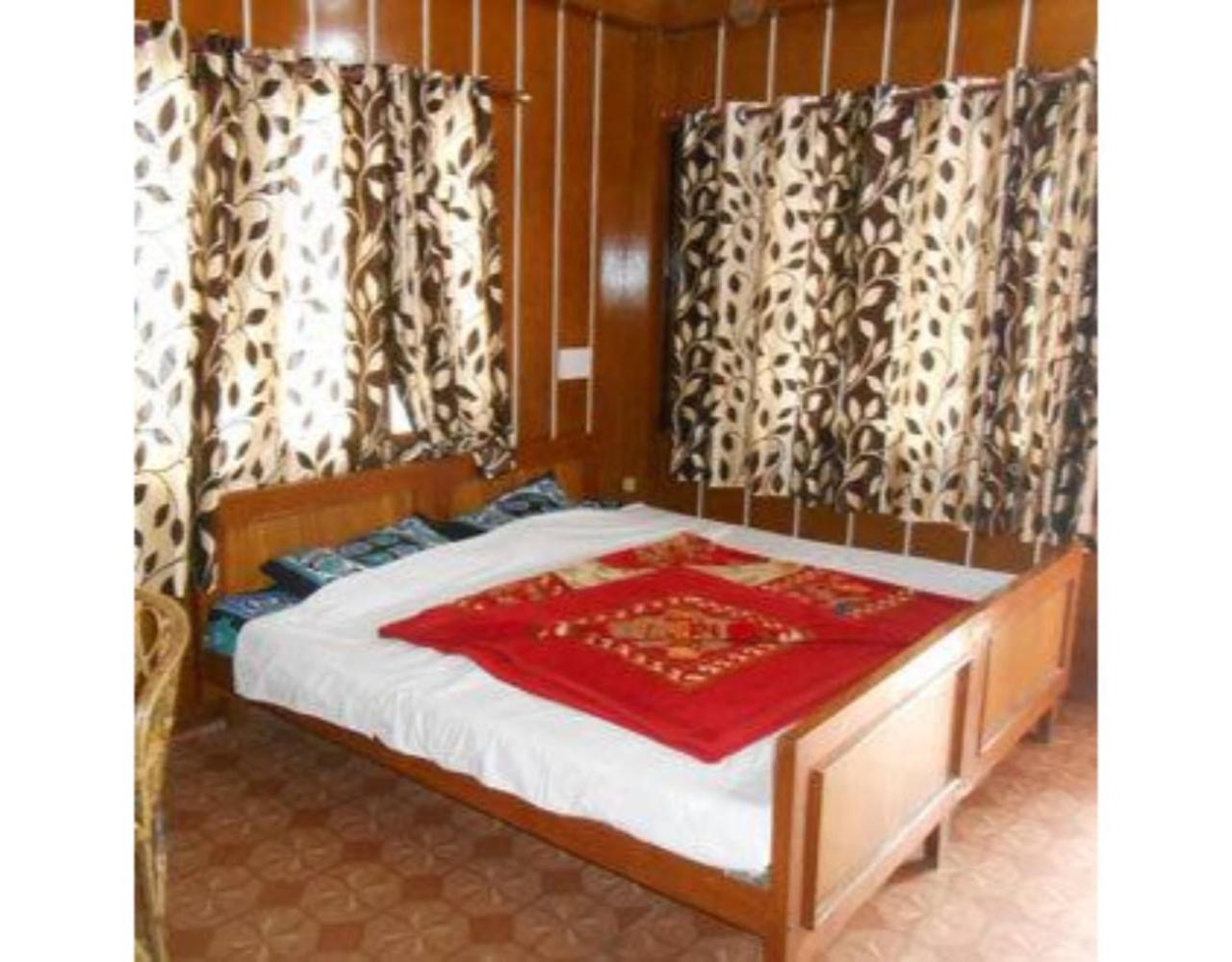 Hotel Rock Stone Mussoorie Exterior foto